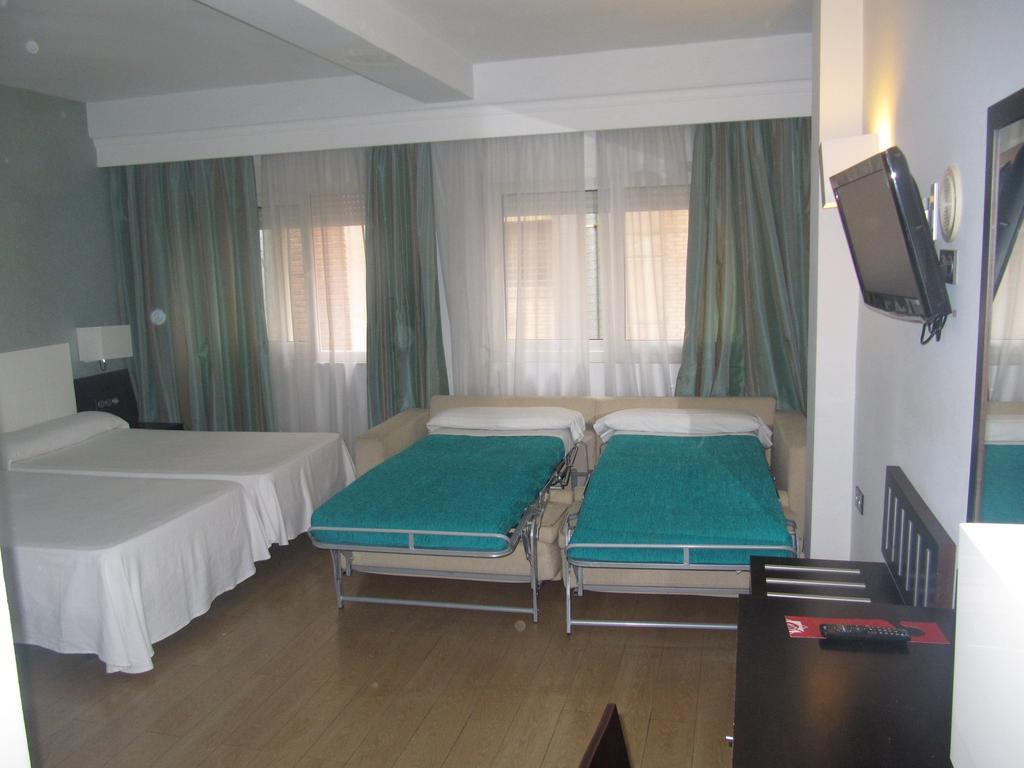 Don Juan Hotel Гранада Екстериор снимка
